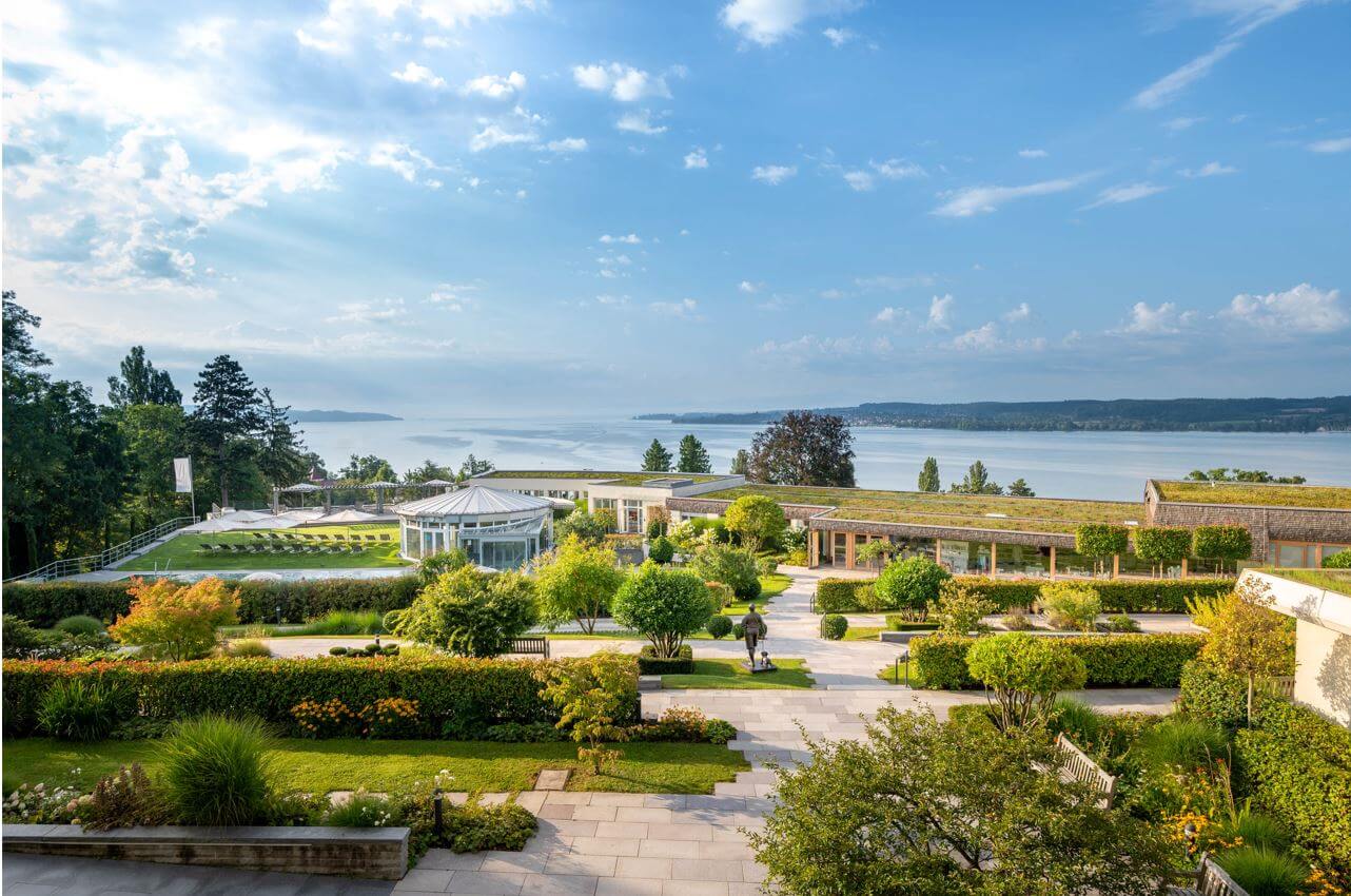 Buchinger Wilhelmi Bodensee Klinikgelände mit Bodensee2
